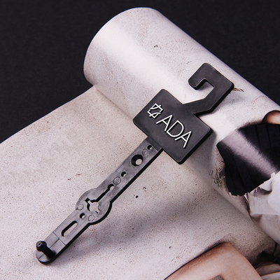 Aluminium argenté fait sur commande imprimant Logo Belt Plastic Hanger 40mmx127mm